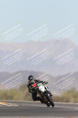 media/Oct-26-2025-Race Pace (Sun) [[c1447ca738]]/Non Verified (1st 20 Minutes of every Hour)/4-Turn 14 (1110am)/